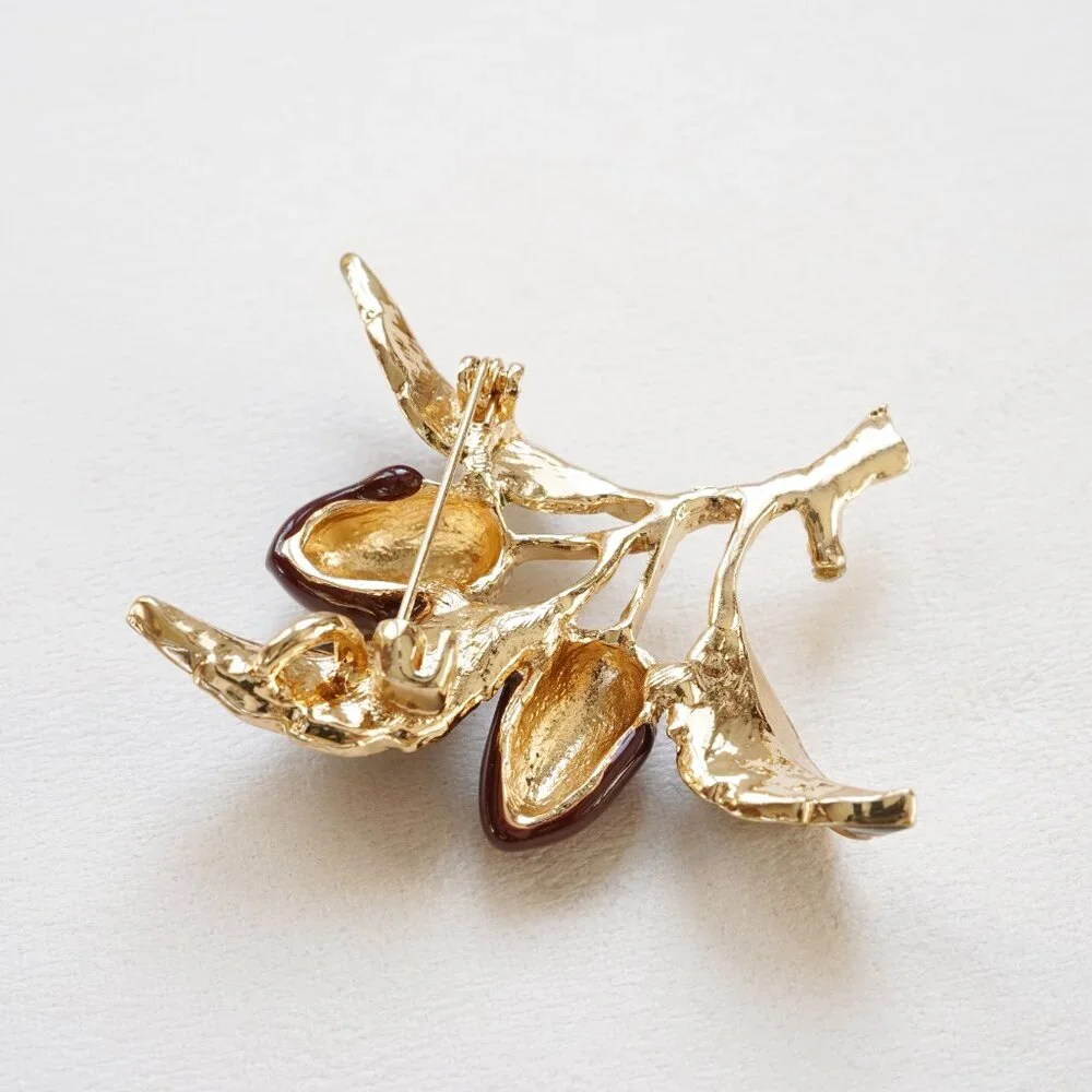 Vintage Style Enameled Acorn Brooch